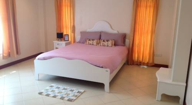 Tave Villa Phuket, Забронировать Вилла Виллы Патонг-Бич, рядом с Арена для бокса, Патонг, Вилла