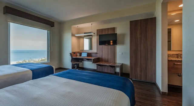 Четырёхместный люкс Standard La Venta Inn Ciudad del Carmen