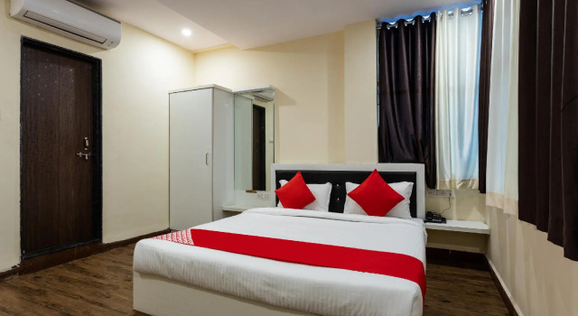 OYO 29896 Hotel Forest Inn