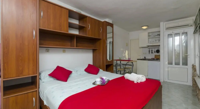 Apartments Aida