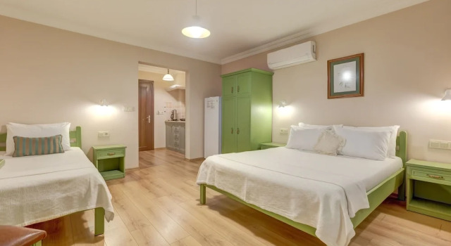 Номер Superior с балконом Gurel Garden House