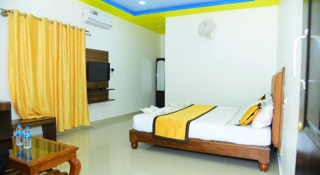 Coorg Maharaja Resorts and Spa, Забронировать Курортный отель Отели Coorg 3 звезды, 3*