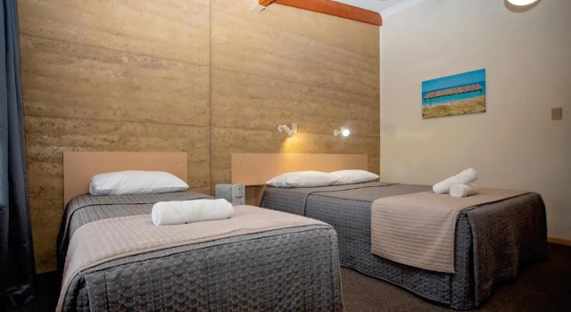 Трёхместный номер Standard Hopetoun Motel & Chalet Village