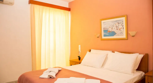 Апартаменты с видом на бассейн Villa Aphrodite Hotel Apartments Studios by Estia