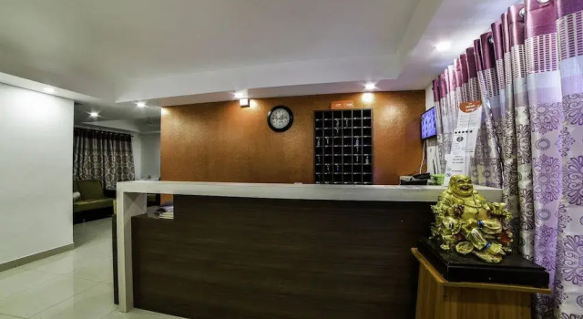 OYO 28765 Green Stone, Rezerwuj Hotel Hyderabad 