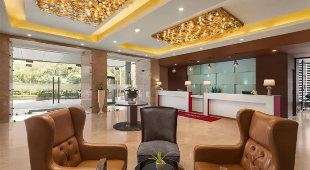 Ramada by Wyndham New Delhi Pitampura, Забронировать Отель Sikandarābād штат Уттар-Прадеш