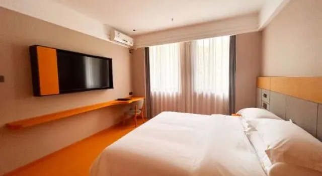 Huaqiao Collage Experts Hostel, Rezervovat Hostel Hostely v Fujian, Hostel