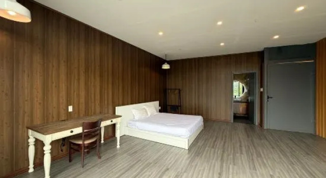 Двухместный люкс с балконом Michelia Valley Hotel
