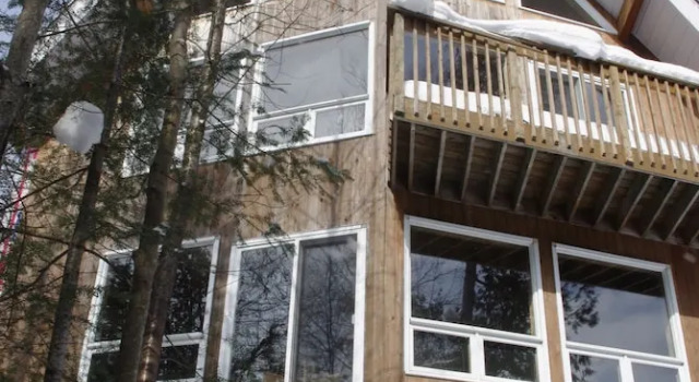 Warbler's Roost Country Inn B&B, Varaa Bed and Breakfast South River Ontario