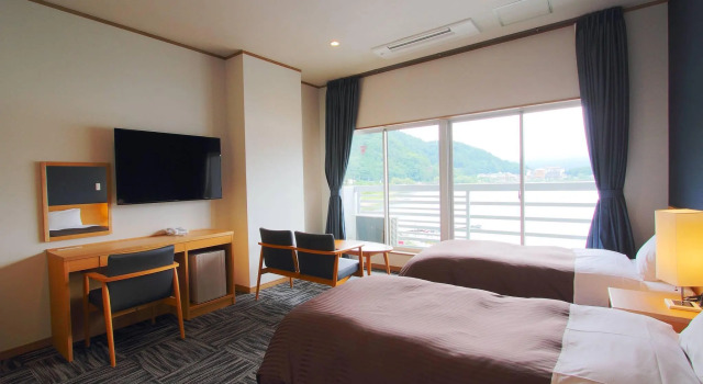 Двухместный номер Standard с видом на озеро Hotel New Century