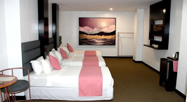 Номер Standard Dancenter Boss Hotel Angeles