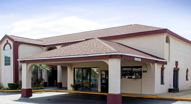 Номер Superior Red Roof Inn Sumter