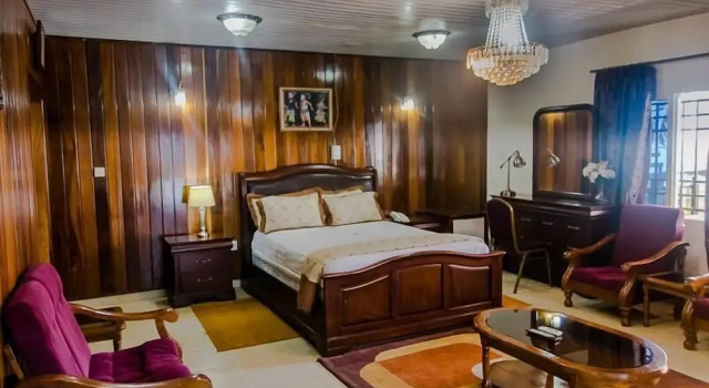 Люкс Luxury Hotel Barmoi