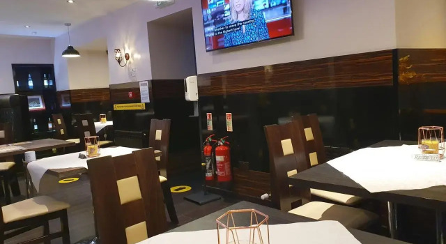 The Cot House Inn, Забронировать Отель Отели Glasgow & The Clyde Valley с парковкой, Парковка