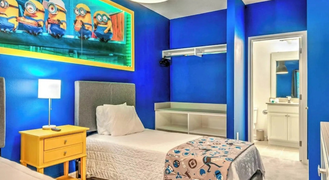 Luxury Townhouse w/ Private Pool Near Disney & Universal