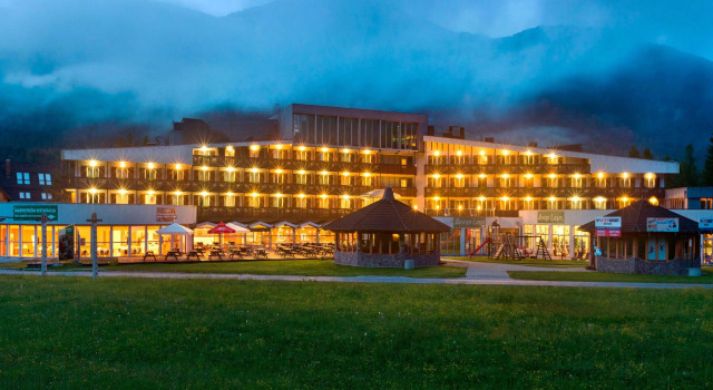 Ramada Resort Kranjska Gora, Забронировать Курортный отель Отели Гореньска 4 звезды, 4*