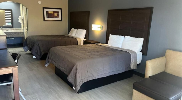 Deluxe Inn & Suites, Забронировать Отель Отели Южной Каролины с бассейном, Бассейн
