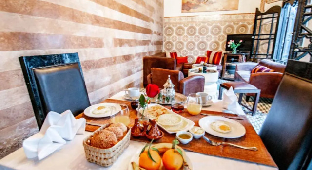 Camera Standard Riad Magie DOrient
