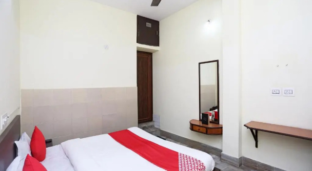 Номер Standard Hotel O Badambadi Bus Terminal Road Formerly Shree Ram Guest House