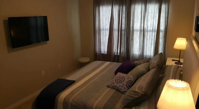 Splendid 4 Bedroom Home Close to Disney 5168, Rezerwuj Hotel Hotele w Kissimmee z basenem, Basen