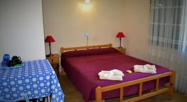 Hosteria Alcala, Rezerwuj Hotel Huerta Grande 