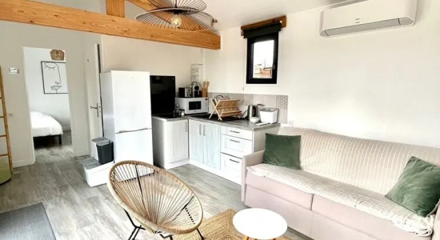Шале Comfort NUIKI Lodges - Chambres dhôtes