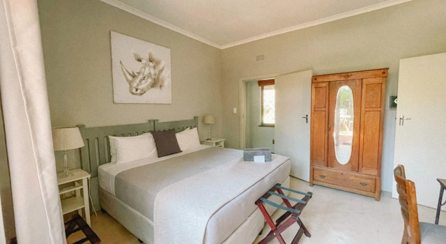 Номер Standard Ngoye Lodge