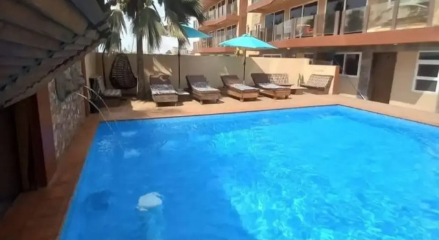 LA SUNSET, Reserva ahora Hotel Labadi Accra