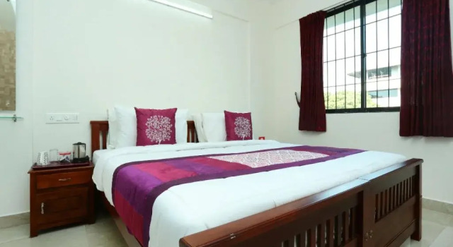 SilverKey Executive Stays 20010 Kakkanad