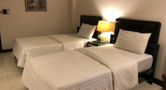 Номер Standard с балконом S.C. Heritage Hotel