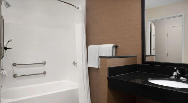 Двухместный люкс Fairfield Inn & Suites Sioux Falls Airport