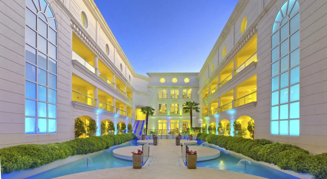 Elinotel Apolamare Hotel