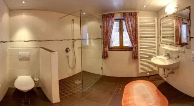 Pension Haus Schöneck, Varaa Hotelli Hotellit Baijeri pysäköinnillä, Pysäköinti
