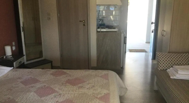 Студия Alexandros Apartments
