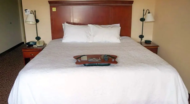 Run of House Hampton Inn & Suites Kingman