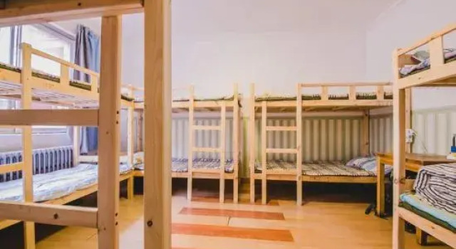 Кровать в общем номере (мужской номер) Hohhot Hanggai International Youth Hostel