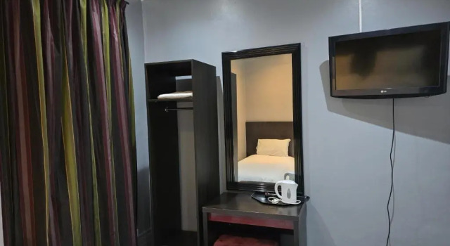 Двухместный номер Standard Haringey Hotel