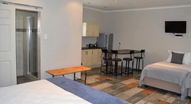 Quiver Inn Guesthouse, Book Hotel Hoteller i Keetmanshoop med pool, Swimmingpool