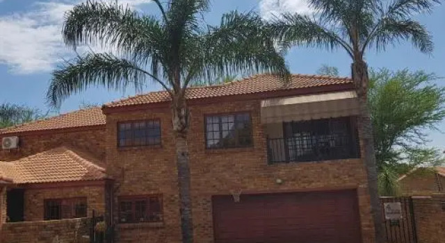 4 You Self-Catering Accommodation, Buchen Sie Hotel Centurion Tshwane