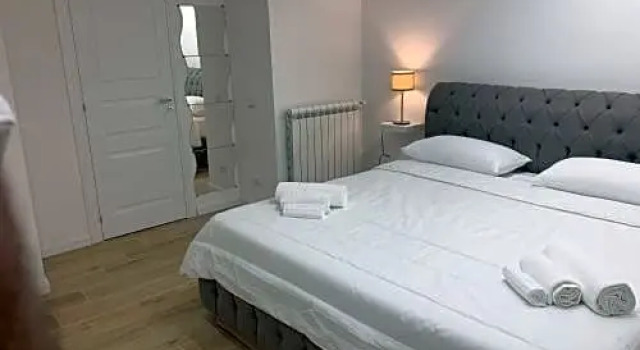 House Vico Lungo a Toledo, Book Hotel Hoteller i Napoli med pool, nær Naples Eastern University, Swimmingpool