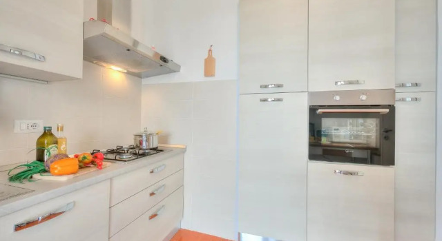Апартаменты La Perla Bianca Lake View