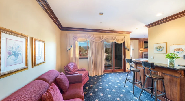 Stockfarm Inn, Book Hotel Hopland Californien
