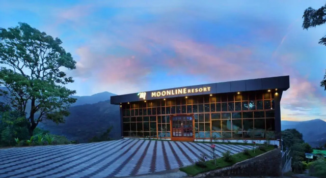 Moonline Resort, Забронировать Курортный отель Отели штата Кералы с парковкой, Парковка