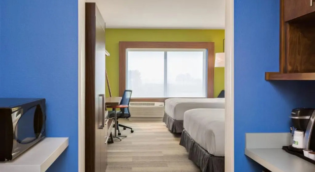 Четырёхместный номер Standard Holiday Inn Express & Suites Prosser - Yakima Valley Wine by IHG