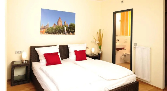 GuestHouse Mainz, Book Hotel Neustadt Mainz