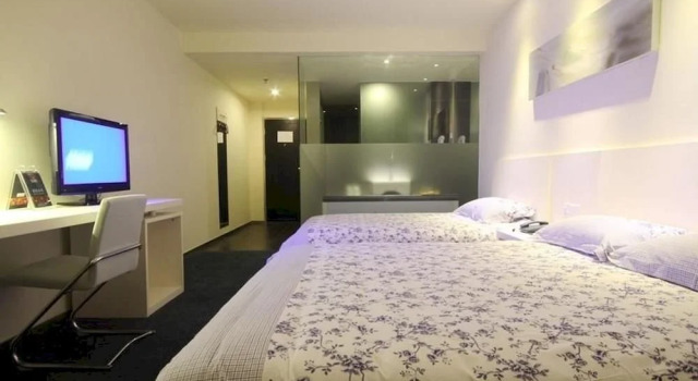 Motel 168 Wuxi Changjiang Road Branch, Book Motel Moteller i Huangdai, Motel