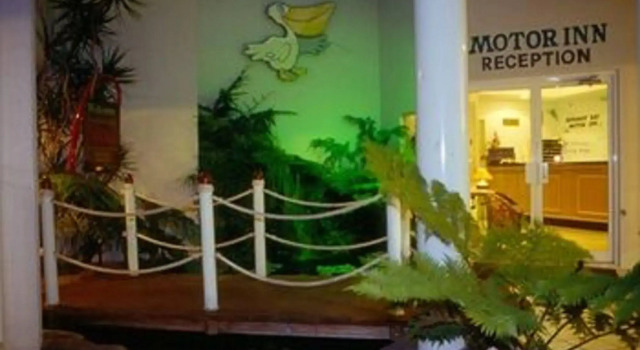 Runaway Bay Motor Inn, Rezervați Hotel Gold Coast Queensland