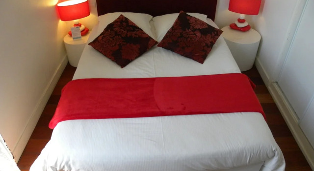 Двухместный номер Economy Hotel La Bastie dUrfé