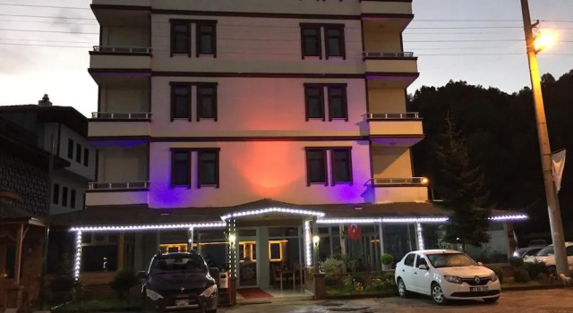 Cansizoglu Hotel, Забронировать Отель Оф 