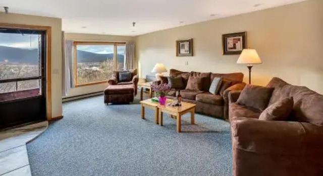 Highridge Condominium Unit B14 by RedAwning, Buchen Sie Ferienwohnung Killington 